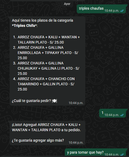 El agente lista los platos de la categoría Triples Chifa con sus precios y agrega el elegido